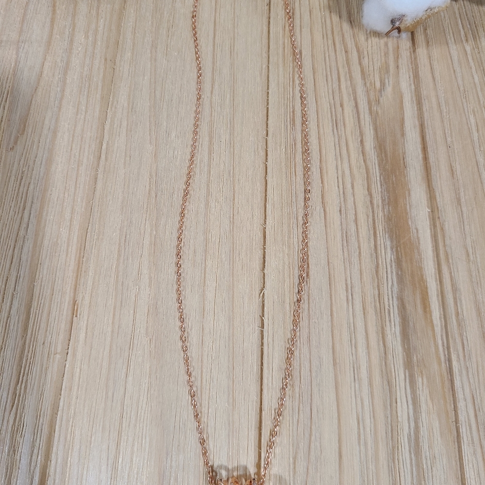🩷🩷NEW🩷🩷 GORGEOUS!! CZ Spiral Cylinder Charm Necklace in ROSE GOLD Plating - Picture 14 of 14